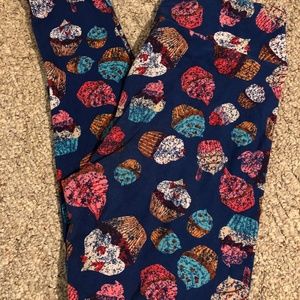 LuLaRoe - VINTAGE Cupcake Leggings